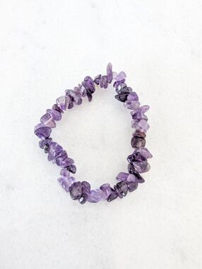 Amethyst Crystal Chip Beaded Stretch Bracelet